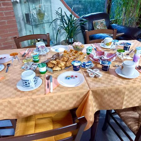 Agriturismo Rosa Dei Venti Pomarance Kültér fotó