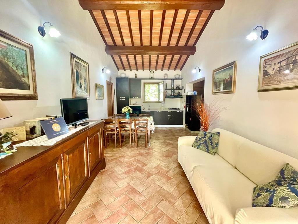 Agriturismo Rosa Dei Venti Pomarance Kültér fotó