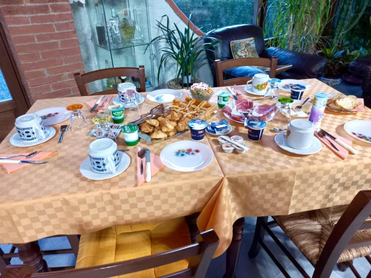Agriturismo Rosa Dei Venti Pomarance Kültér fotó
